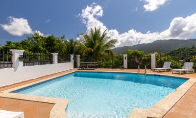 Private Pool wt Rainforest View